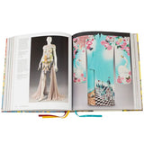 Silk: Fibre, Fabric and Fashion