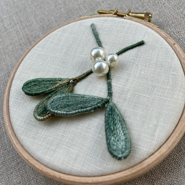 RSN Exclusive Mistletoe Embroidery Kit by Masako Newton