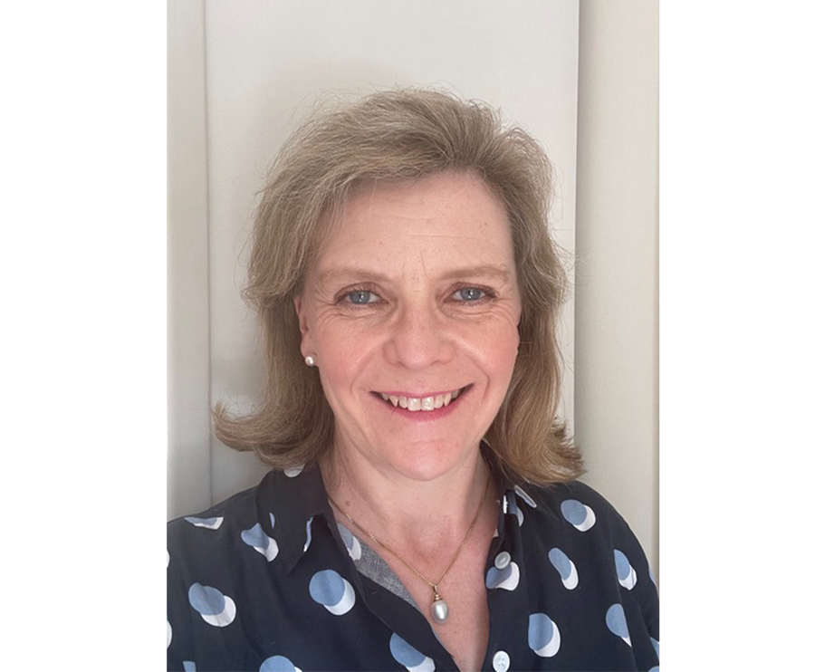 Angela Bishop