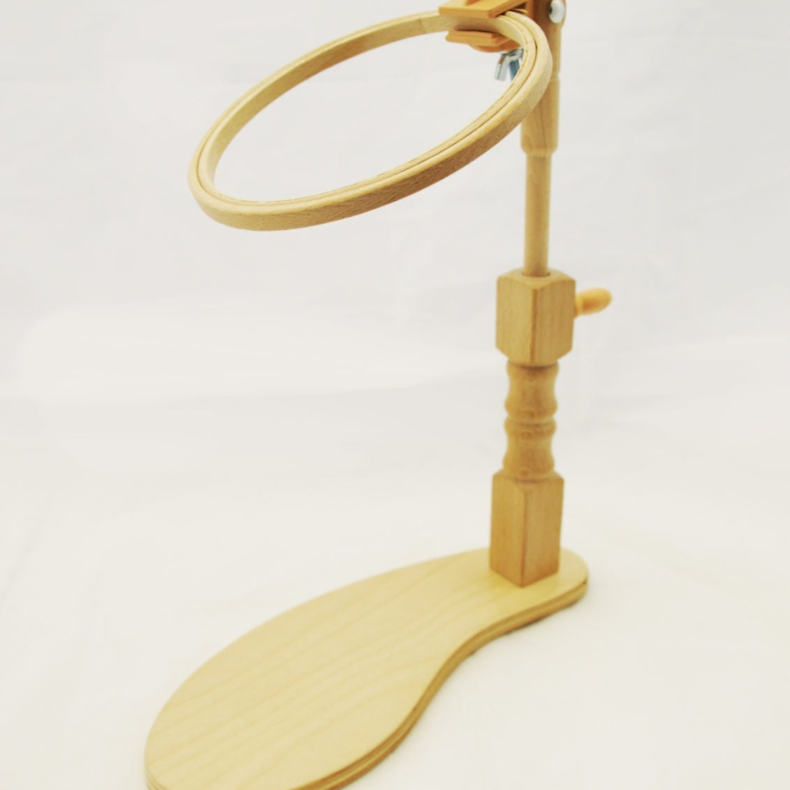 clamp kit for embroidery hoops and frames in situ