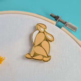 Enamel Magnetic Needle Minder