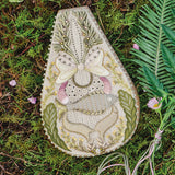 Enchanted Embroidery: The Stitched Art of Jenny Adin-Christie (Hardback)