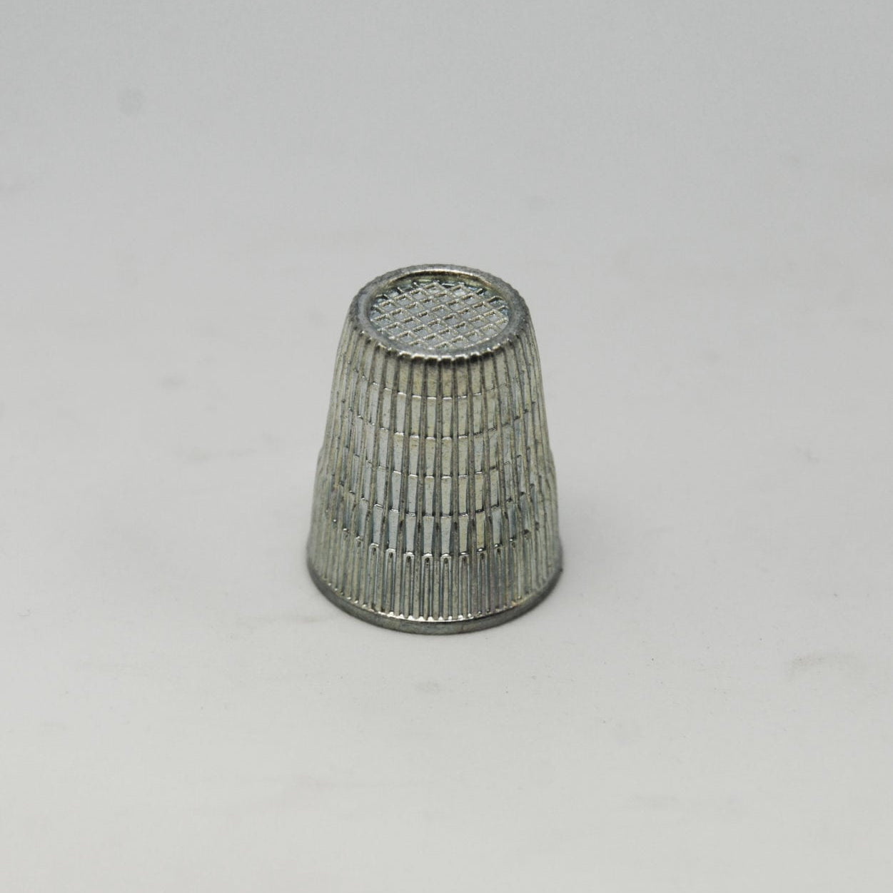 Prym nickel free metal thimble individual
